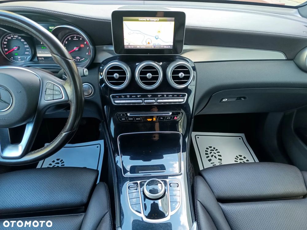 Mercedes-Benz GLC 350 e 4Matic 7G-TRONIC - 31