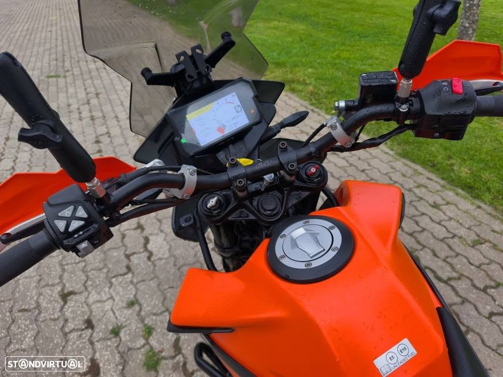 KTM Adventure 390 - 9