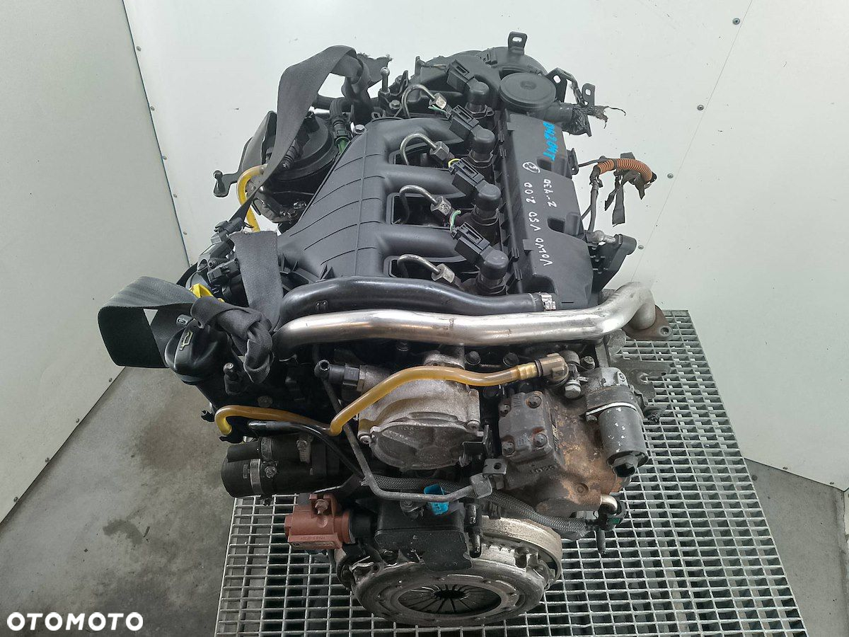 SILNIK VOLVO V50 D4204T 2.0 D - 4