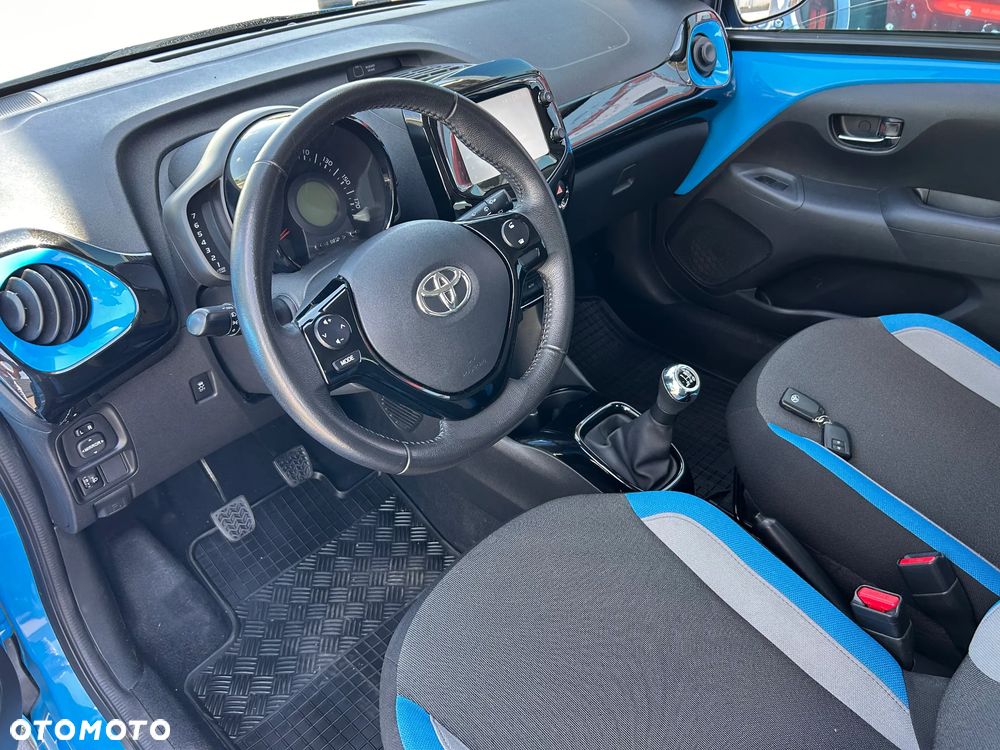 Toyota Aygo x-style - 14
