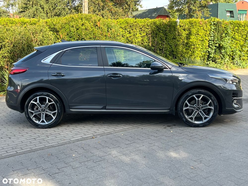 Kia XCeed - 4
