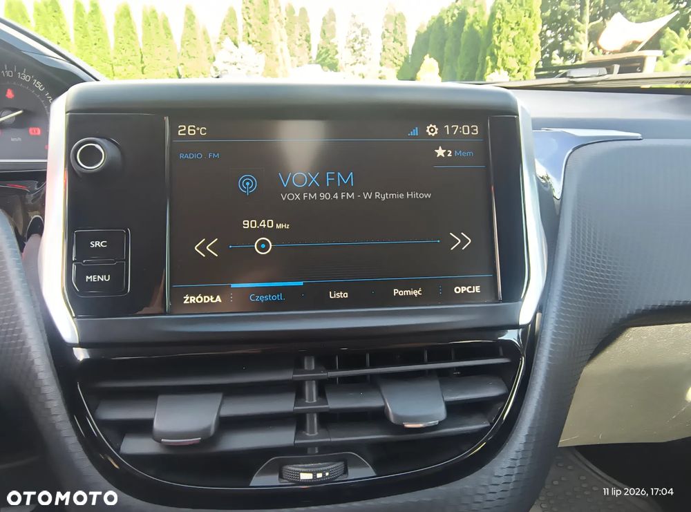 Peugeot 208 1.2 PureTech Style - 8