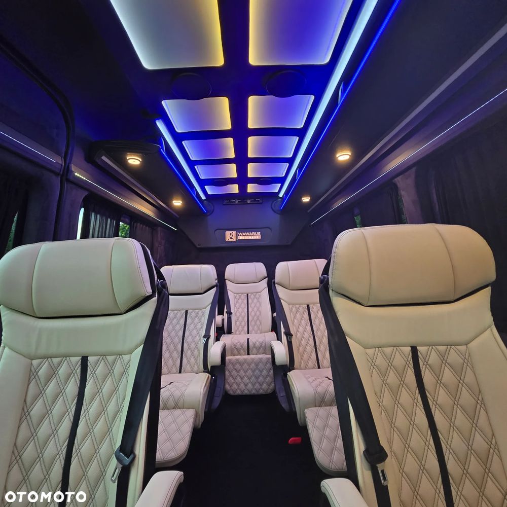 Mercedes-Benz Sprinter 319 CDI 907.235 - 18