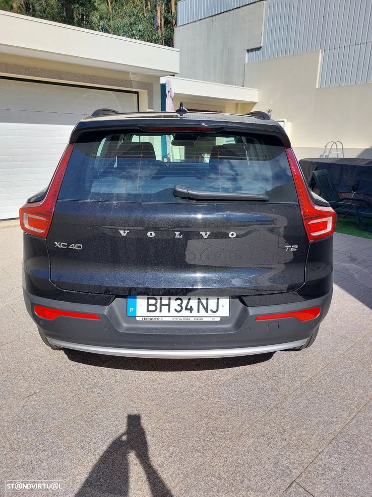 Volvo XC 40 1.5 T2 Essential Auto - 4