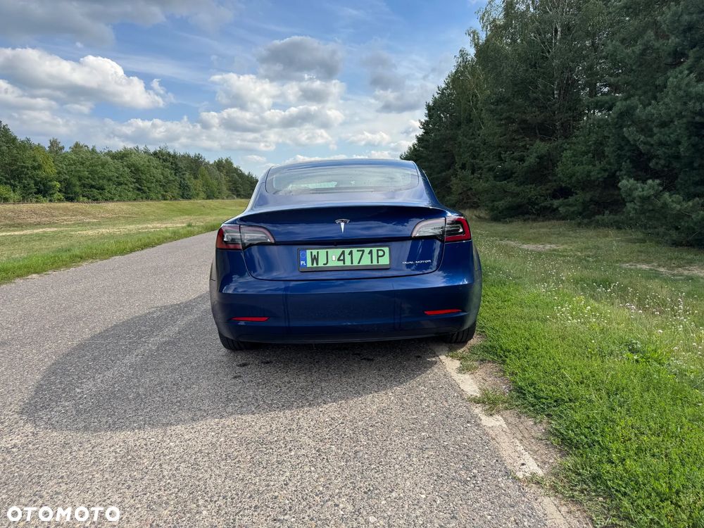 Tesla Model 3 - 6