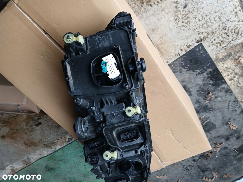 VW TOUAREG III LAMPA LEWA 761941081H - 8