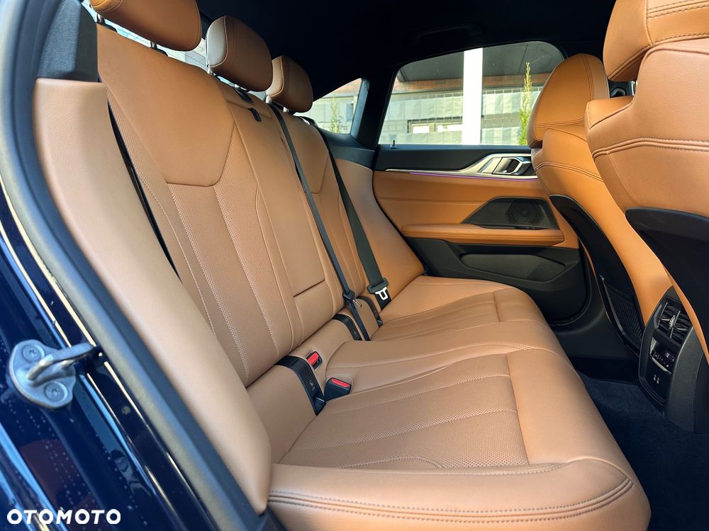 BMW Seria 4 M440i xDrive mHEV sport - 16