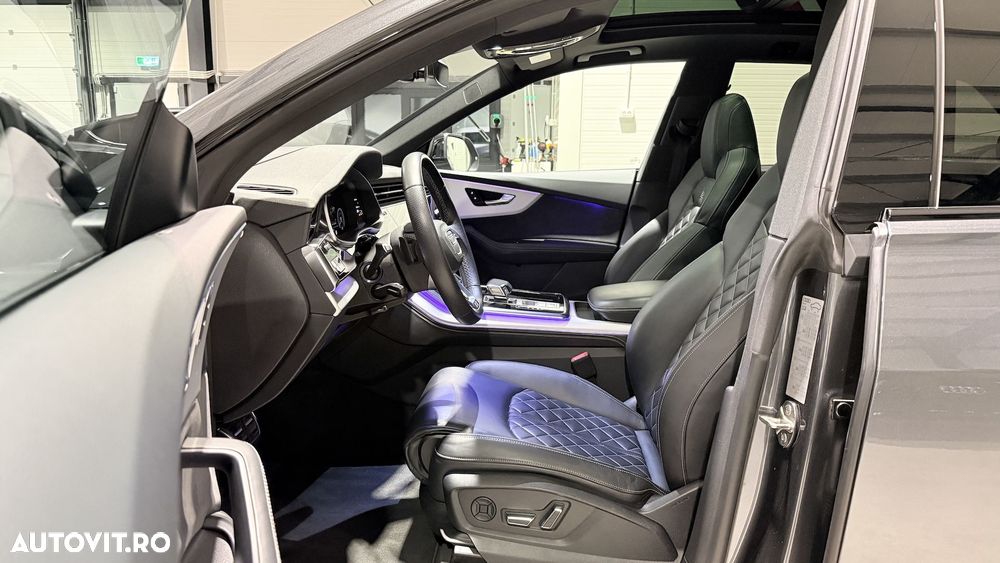 Audi Q8 60 TFSIe quattro tiptronic competition plus - 25