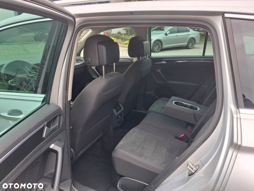 Volkswagen Tiguan 1.5 TSI EVO Elegance DSG - 34