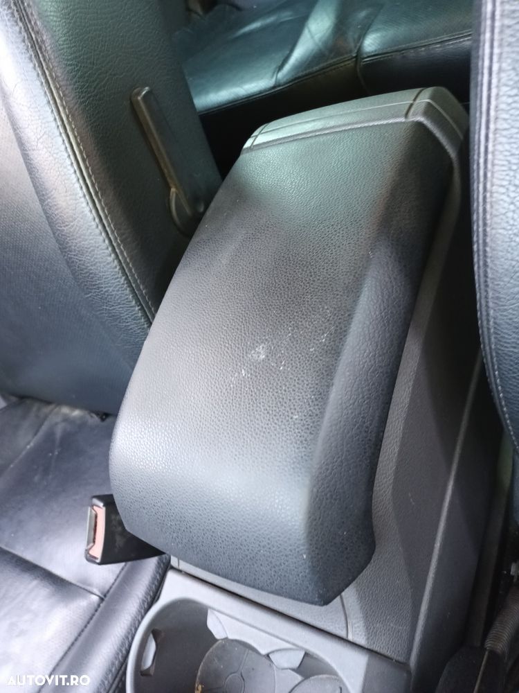 Dezmembrari  Ford C-MAX 1  2003  > 2010 1.8 TDCi Motorina - 10