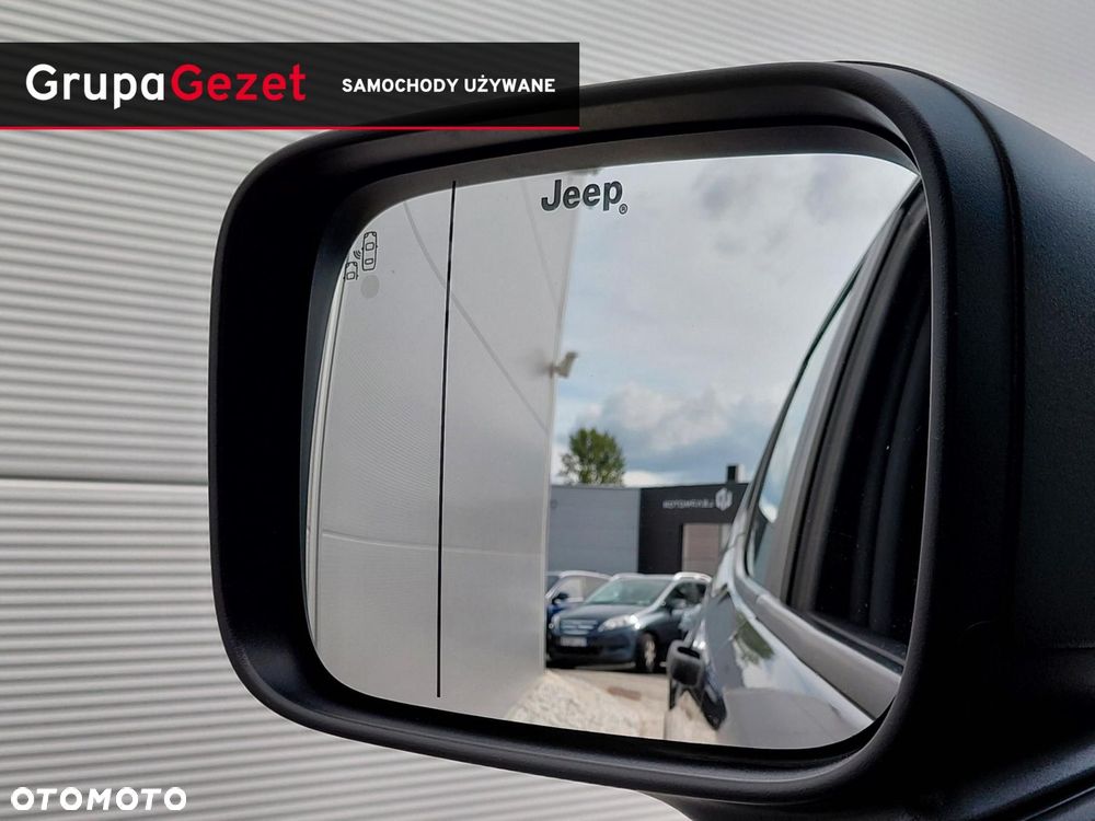 Jeep Renegade - 16