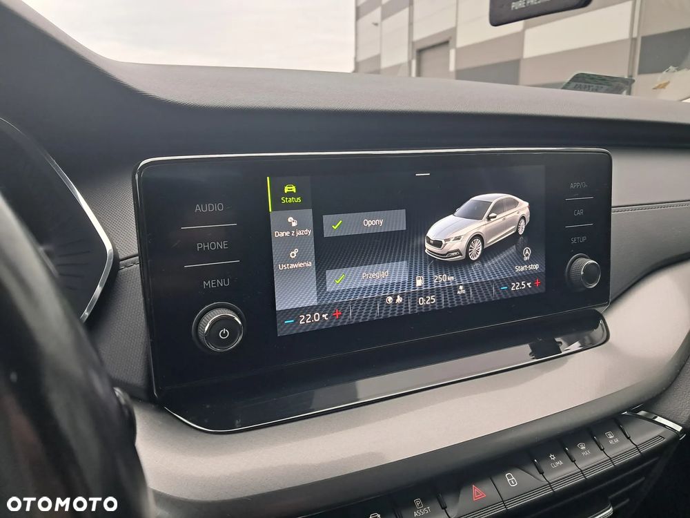 Skoda Octavia 2.0 TDI Ambition - 11