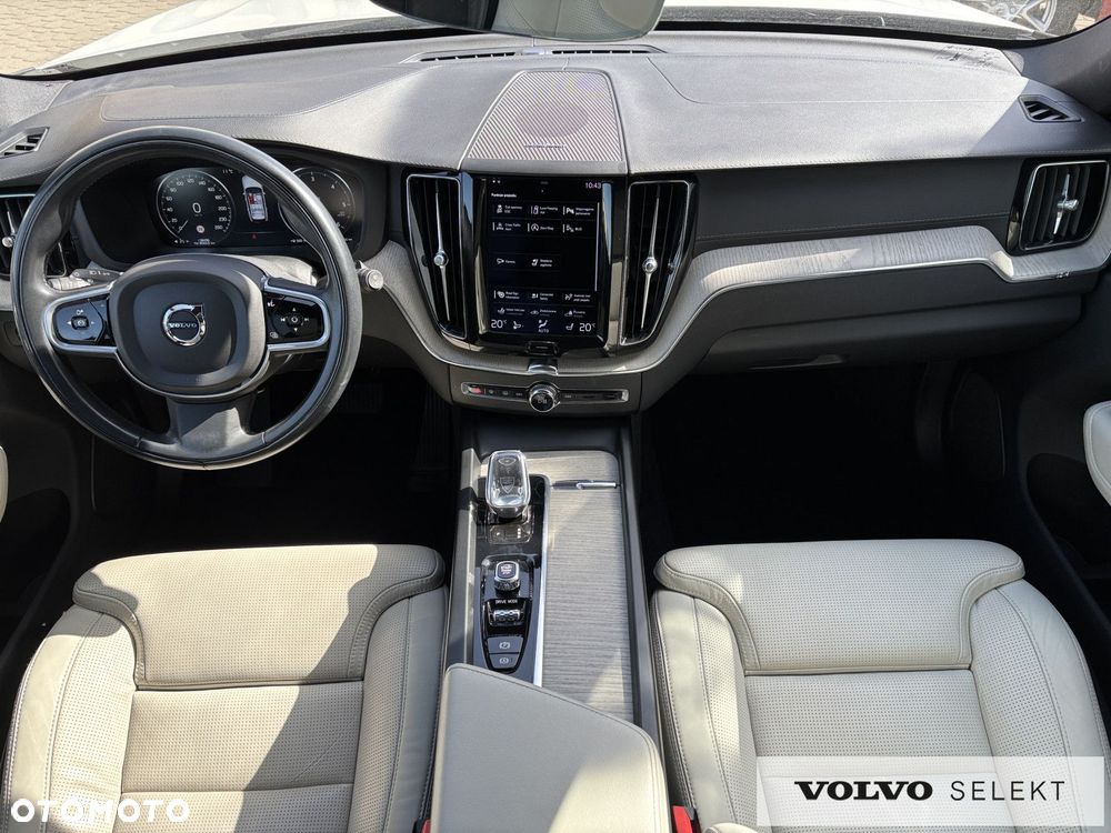 Volvo XC 60 - 10