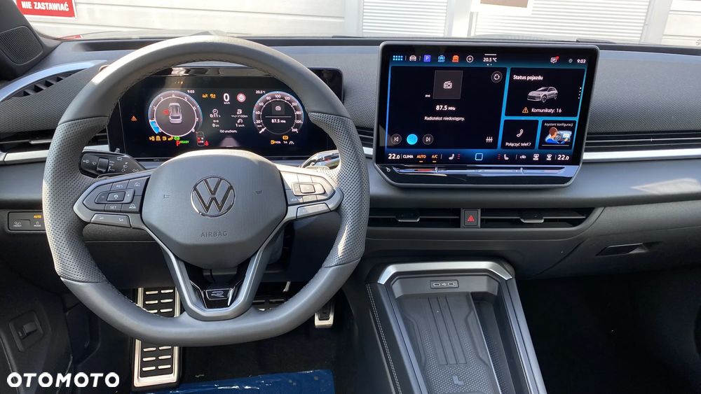 Volkswagen T-Roc 1.5 TSI R-Line DSG - 24