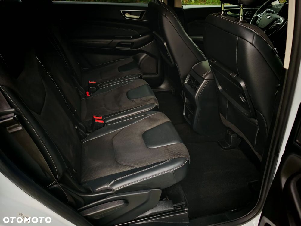 Ford S-Max 2.0 TDCi Titanium - 39