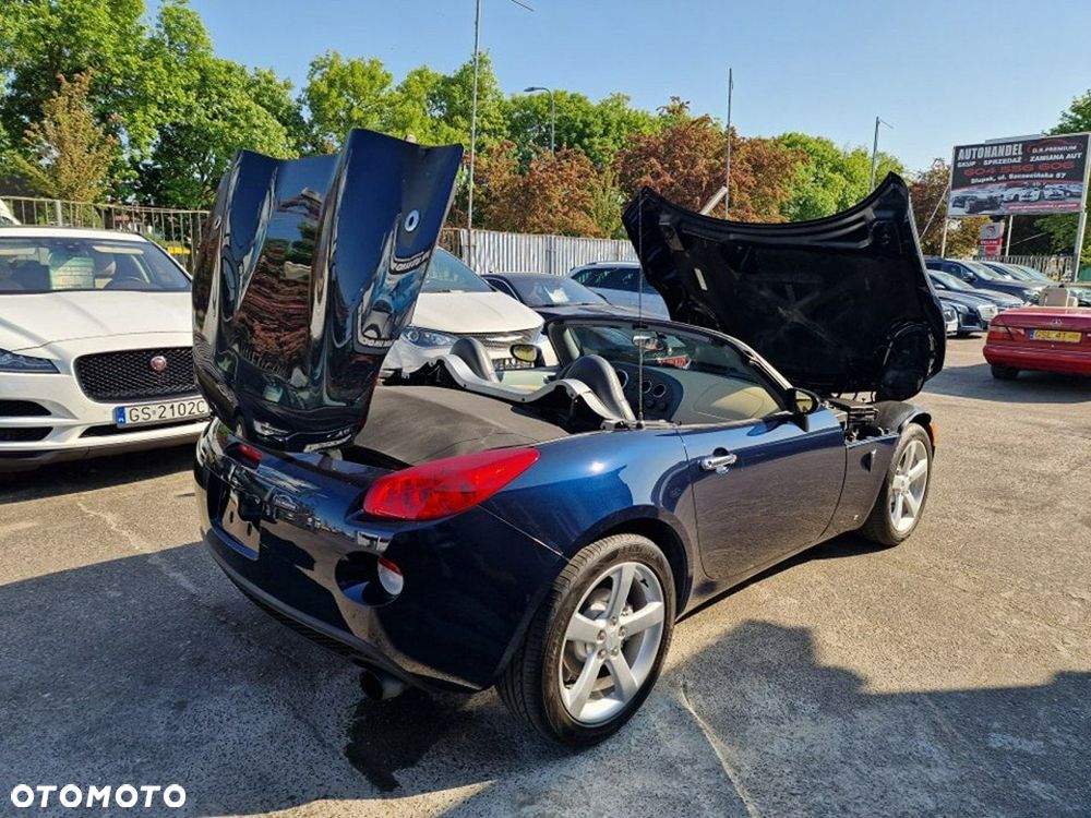 Pontiac Solstice - 21