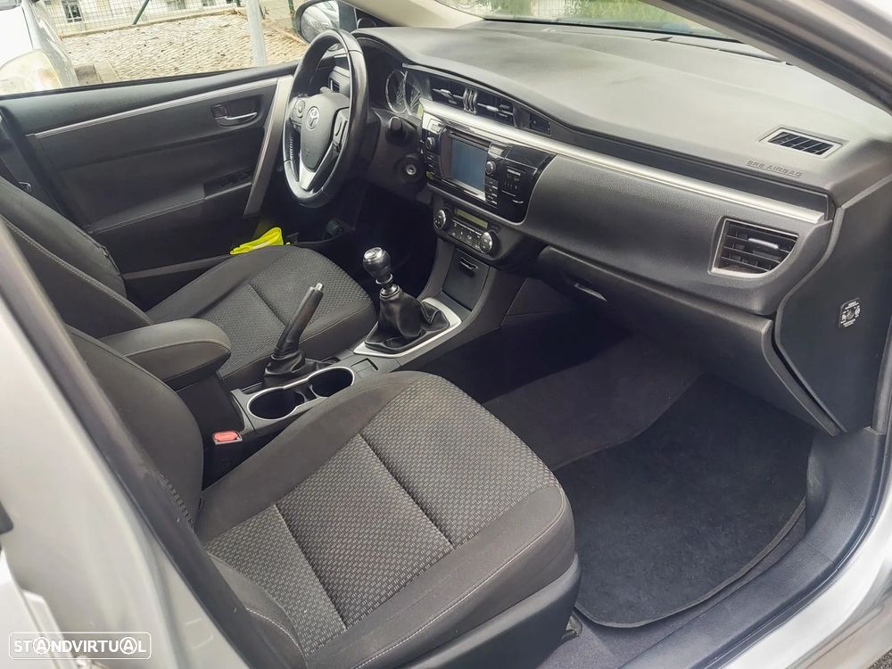 Toyota Corolla 1.33 VVT-i Comfort+PM - 9