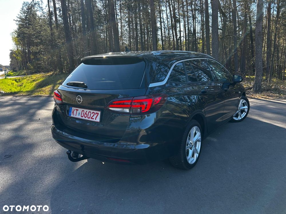 Opel Astra 1.6 CDTI Cosmo - 3