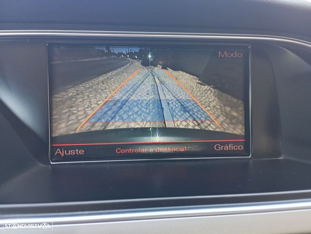 Audi A5 3.0 TDI V6 quattro S-tronic - 11