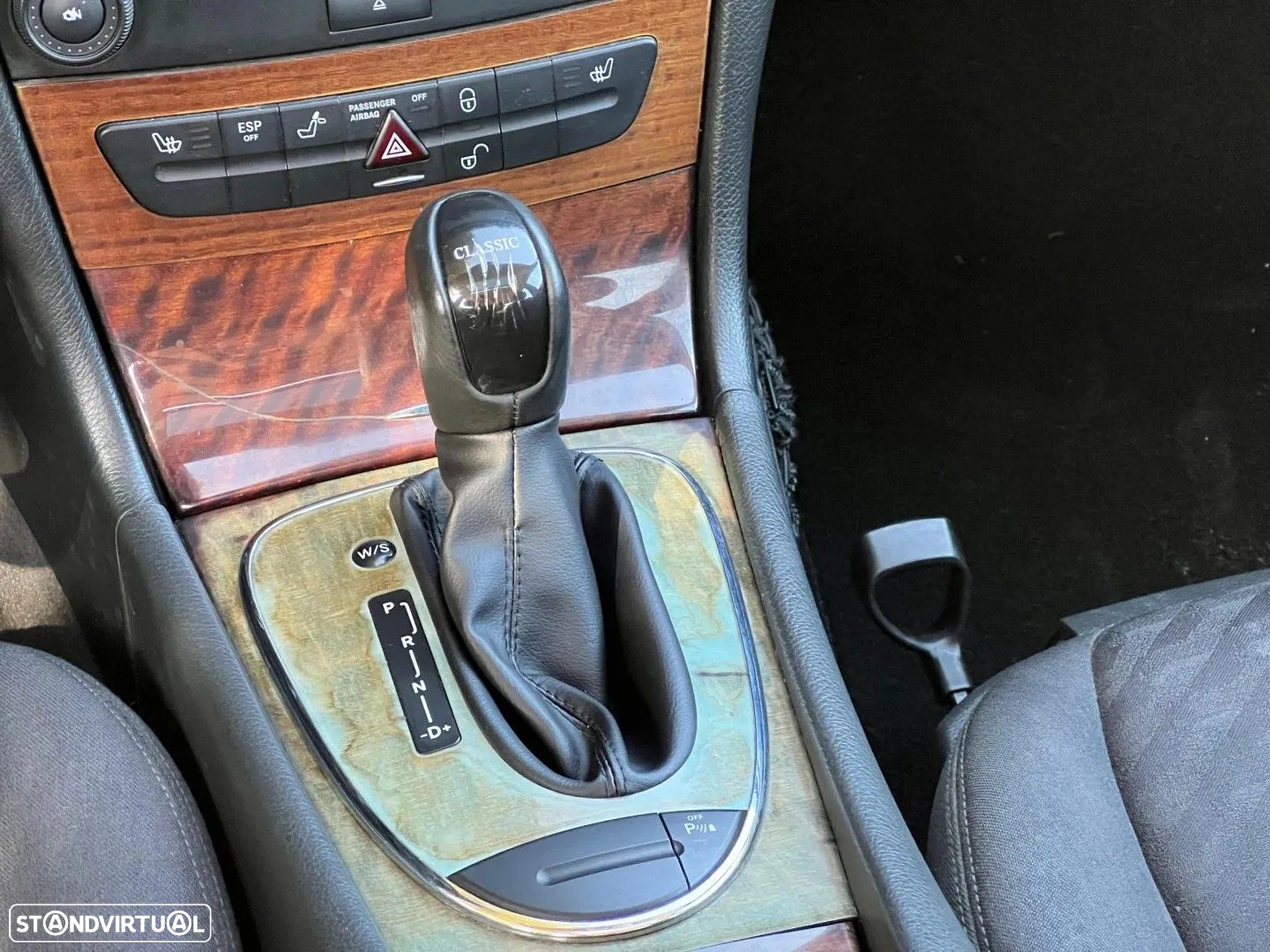 Mercedes-Benz E 220 CDi Avantgarde Aut. - 12