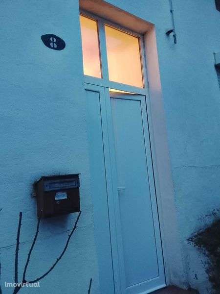 Casa T1 Fundão habitável - Grande imagem: 2/10