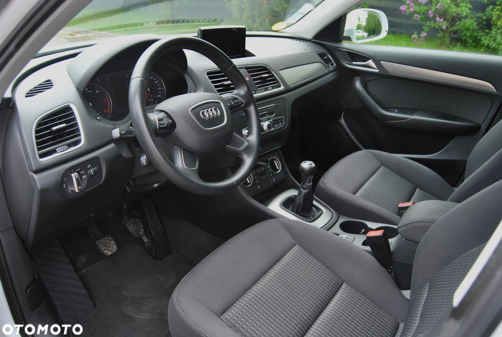 Audi Q3 2.0 TDI Design - 5