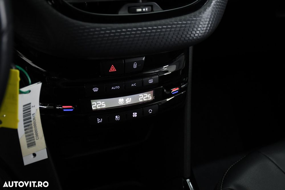 Peugeot 2008 PureTech 110 Stop&Start Allure - 27