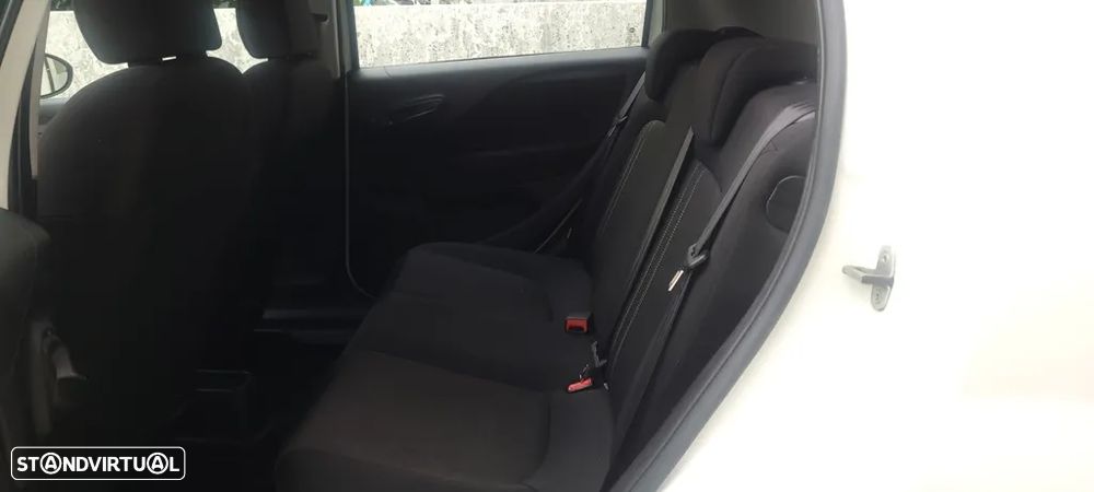 Fiat Punto 1.2 Young S&S - 8