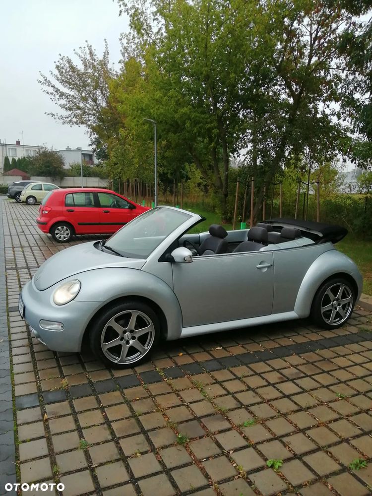 Volkswagen New Beetle - 3
