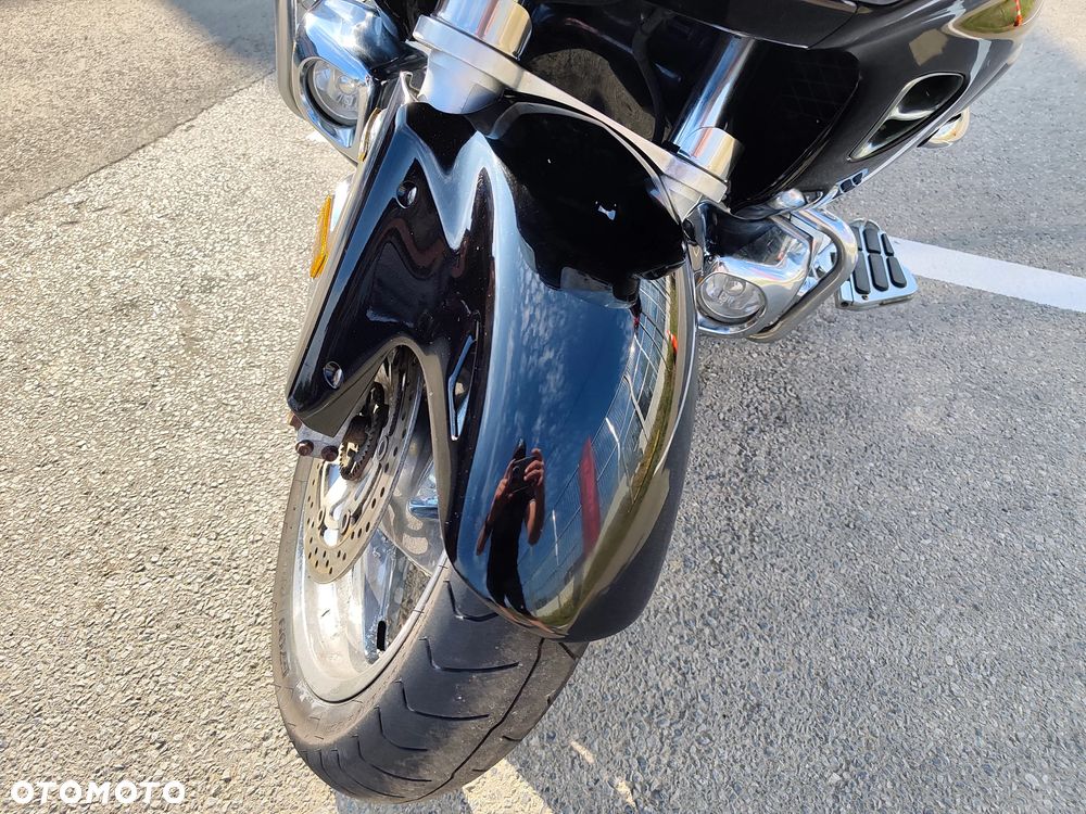 Honda GL - 35