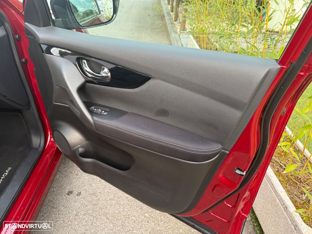 Nissan Qashqai 1.5 dCi N-Connecta Led - 18