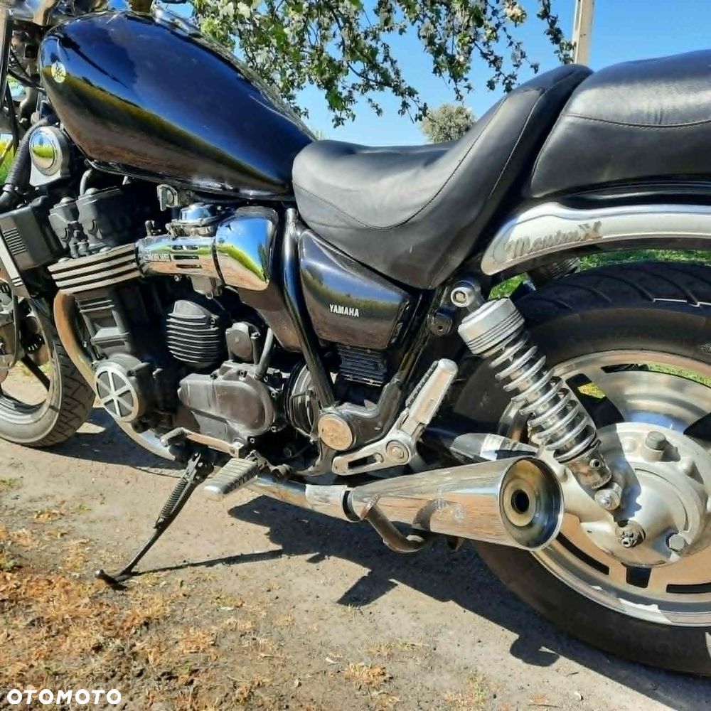 Yamaha XJ - 18