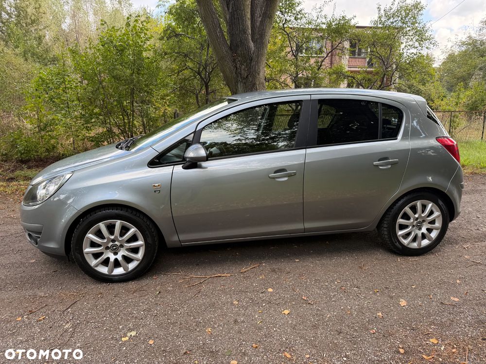 Opel Corsa 1.4 16V Edition 111 Jahre - 8