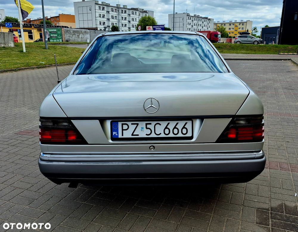 Mercedes-Benz Klasa E - 5