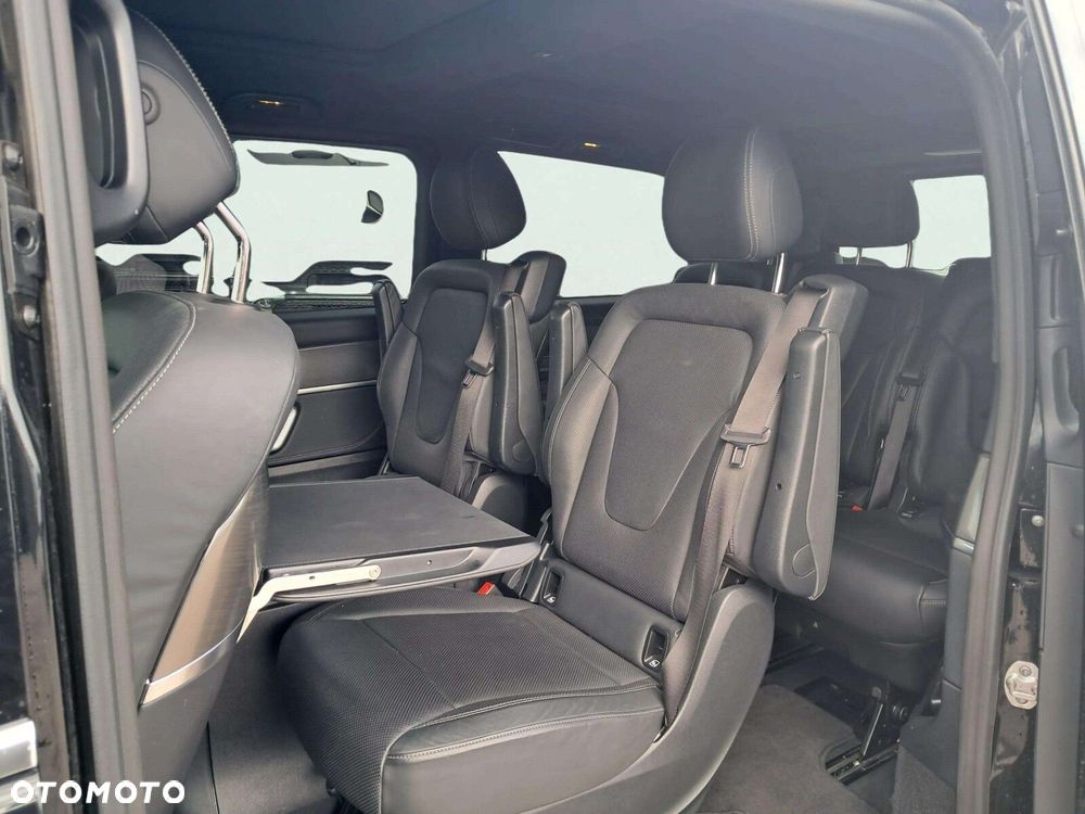 Mercedes-Benz klasa-v V300 - 14