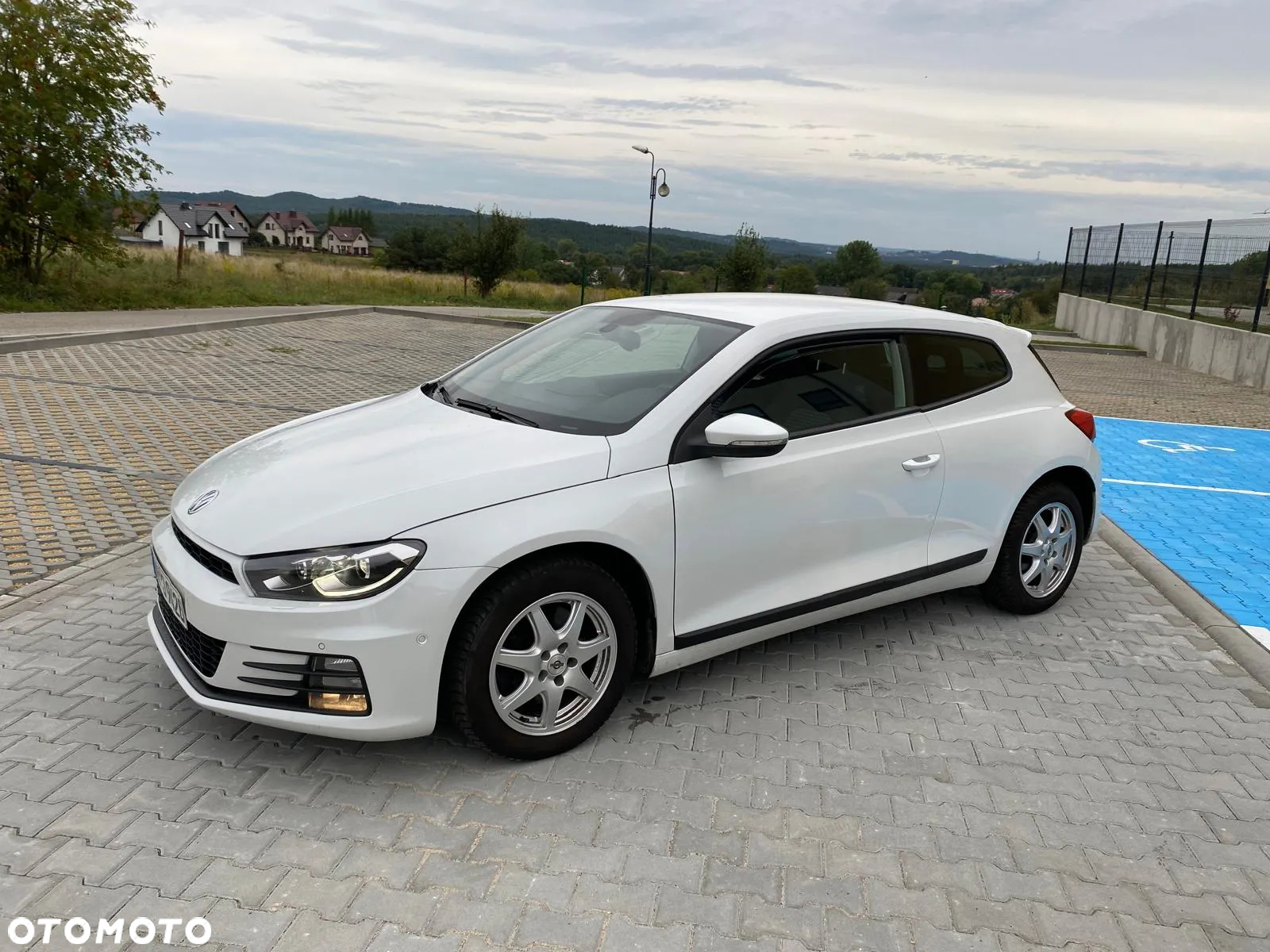 Volkswagen Scirocco 2.0 TSI (BlueMotion Technology) - 2
