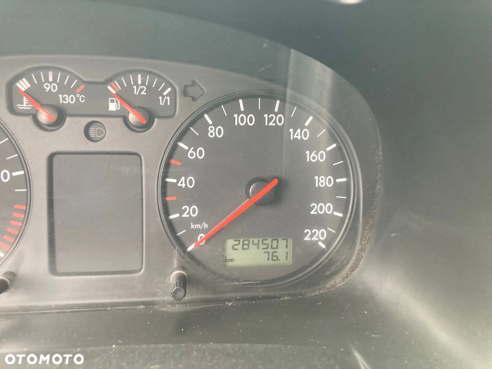 Volkswagen Transporter - 6