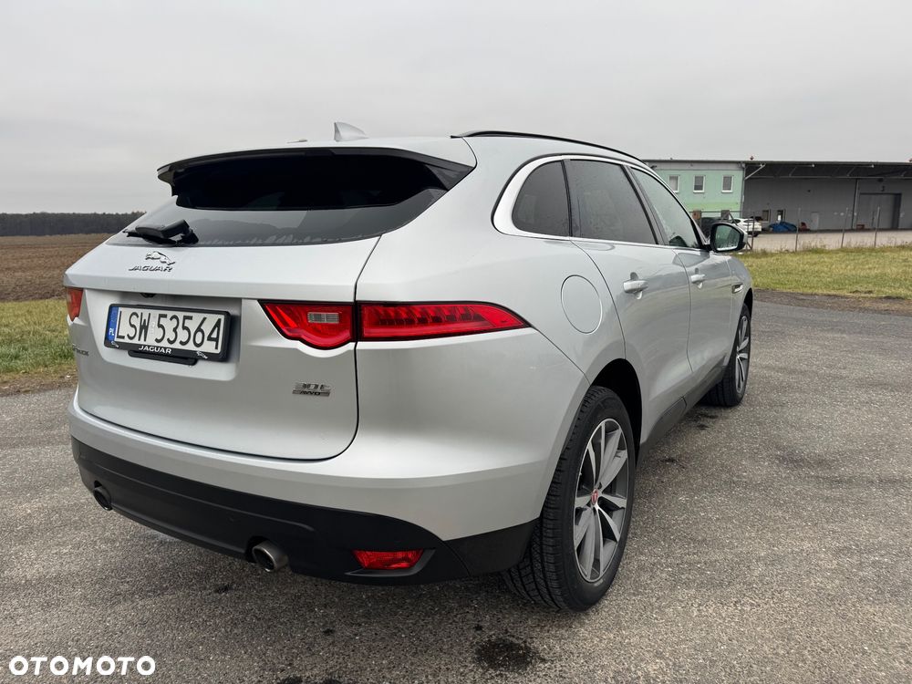 Jaguar F-Pace 2.0 i4P AWD Prestige - 7