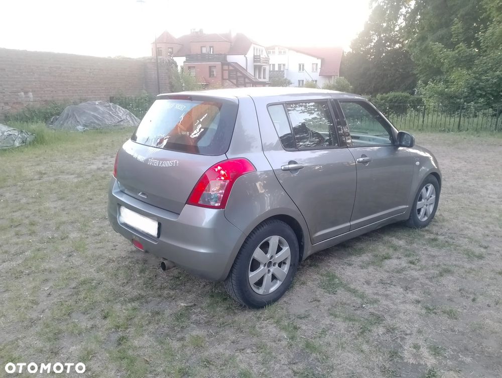 Suzuki Swift 1.3 Comfort dance - 4