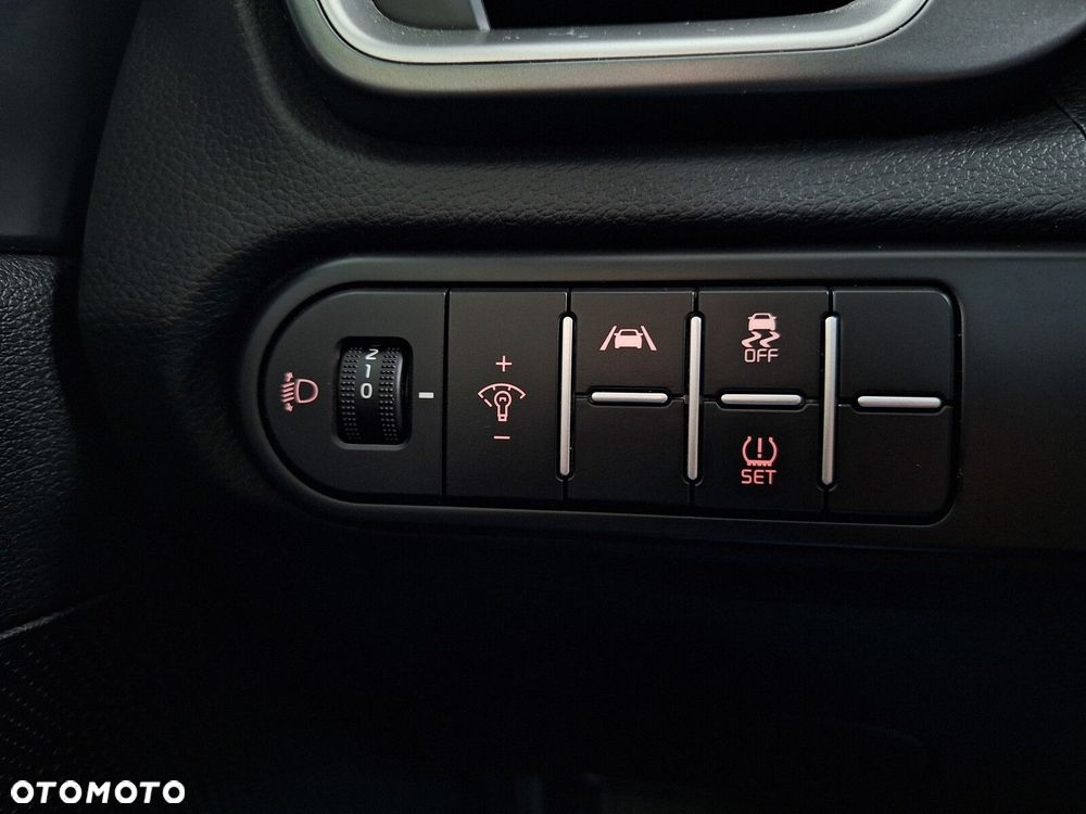 Kia Ceed 1.5 T-GDI M DCT - 36