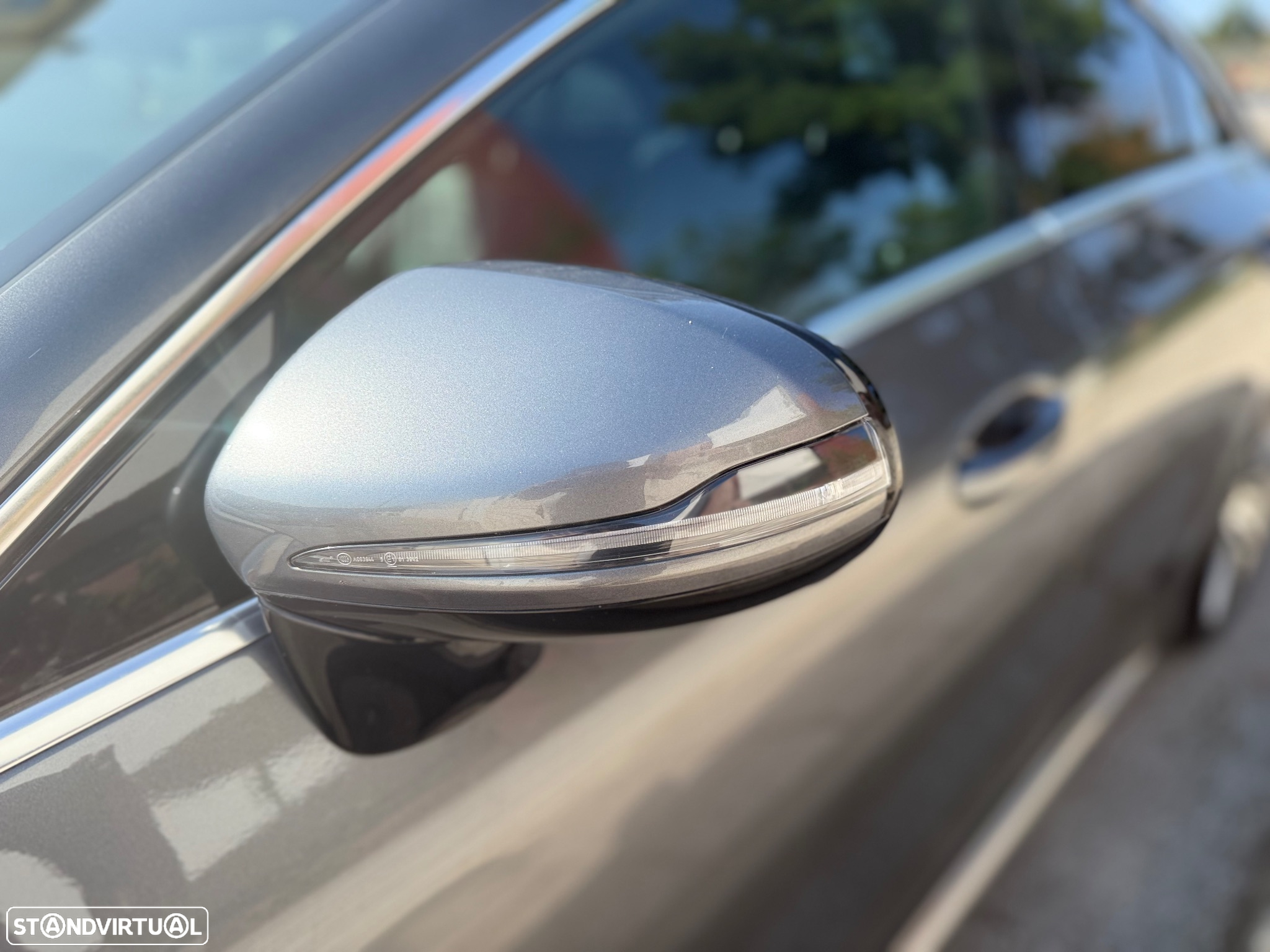 Mercedes-Benz CLS 400 d 4Matic - 4