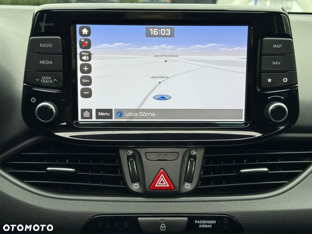 Hyundai i30 1.4 T-GDI Premiere Style - 24
