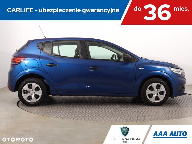 Dacia Sandero - 8