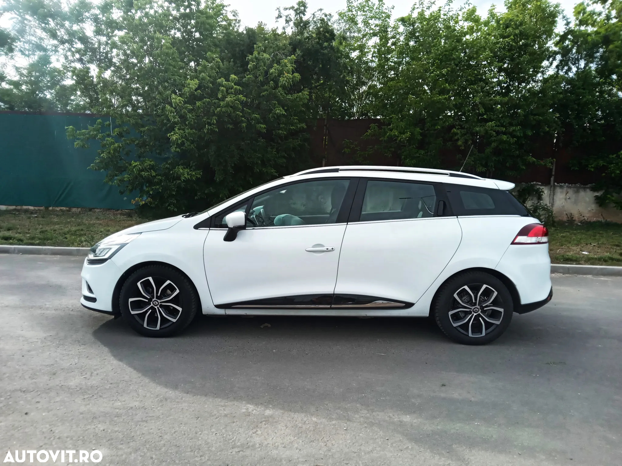 Renault Clio Estate Energy dCi Intens - 3