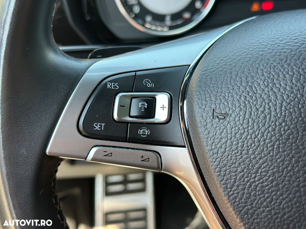 Volkswagen Touareg V6 TDI R-Style - 18