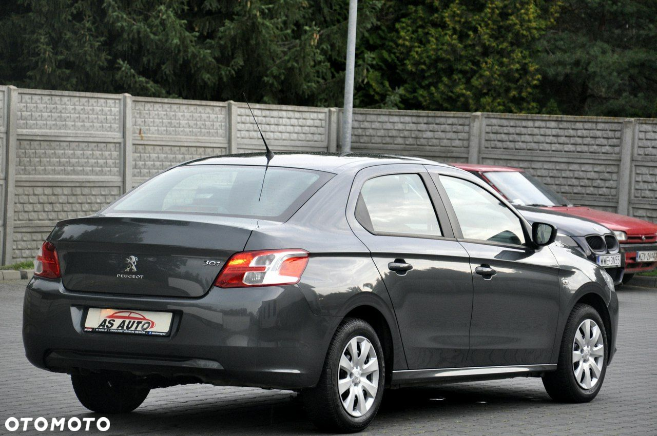 Peugeot 301 - 22