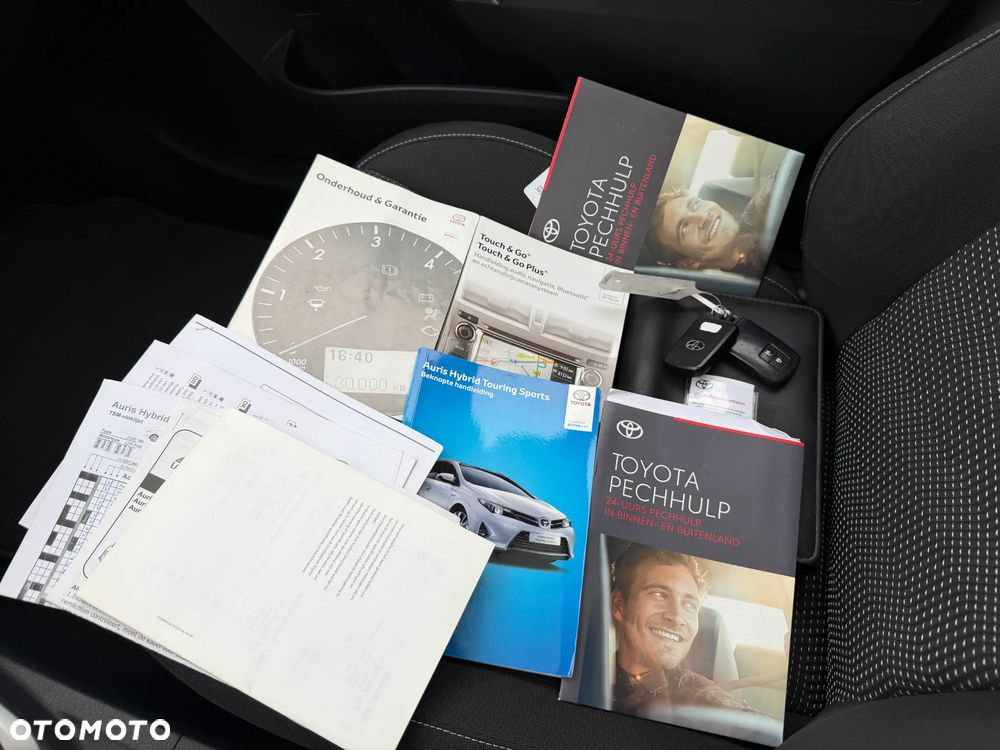 Toyota Auris 1.8 VVT-i Automatik Comfort - 34