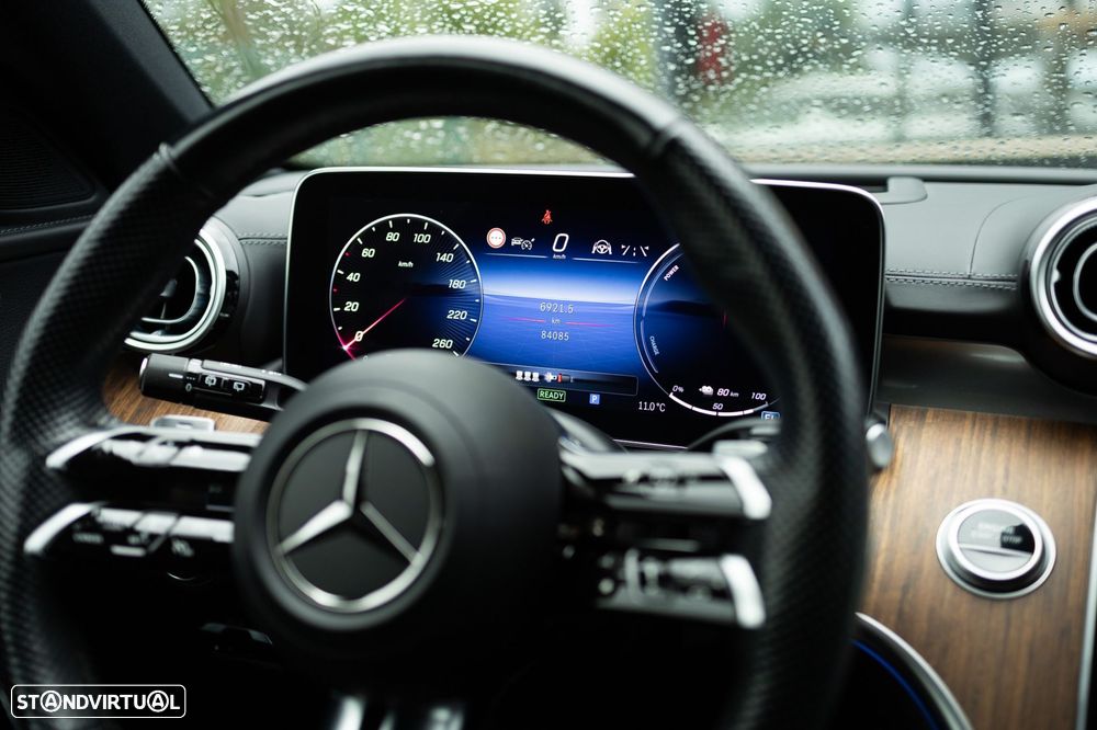 Mercedes-Benz C 300 e AMG Line - 29