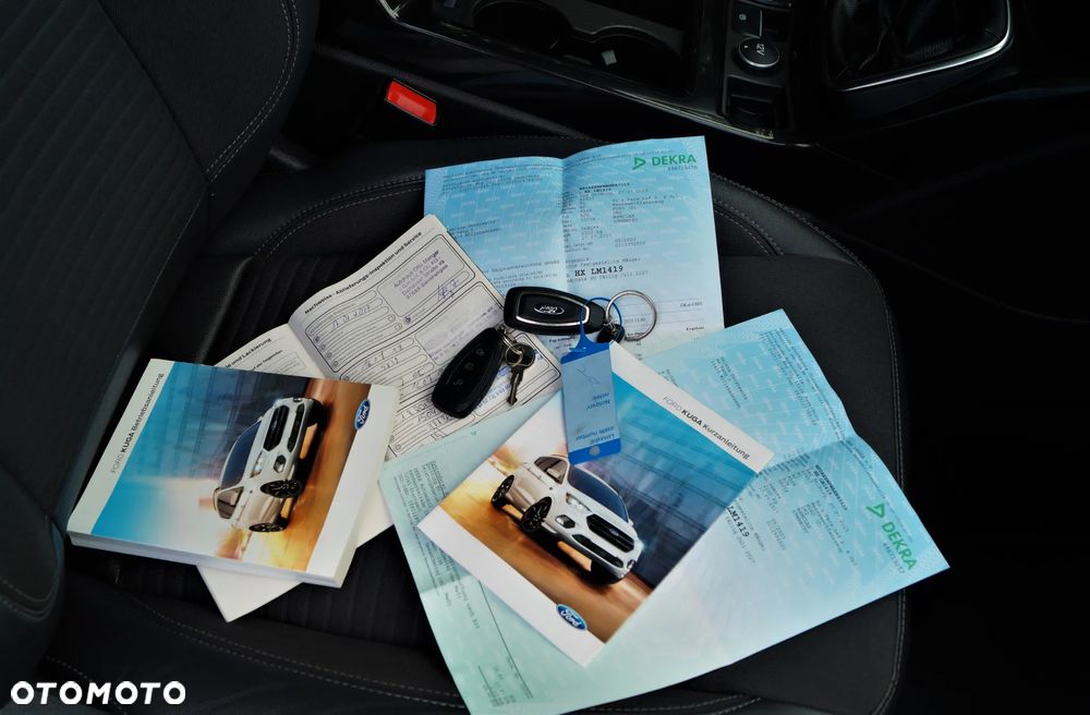 Ford Kuga - 40