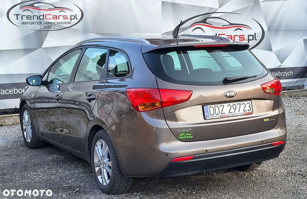 Kia Ceed 1.6 CRDi 128 Vision - 7